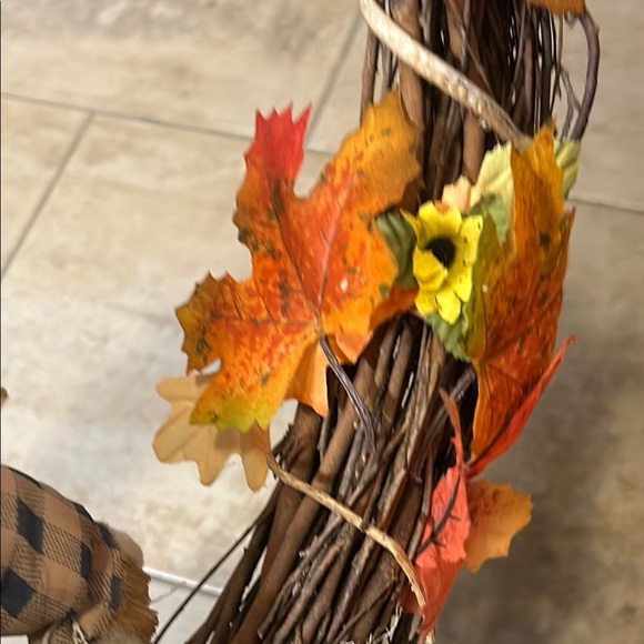 Autumn Leaf Wreath with Scarecrow Decor - Picture 6 of 11